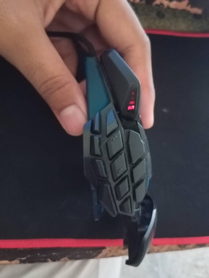 21 button gaming mouse 1