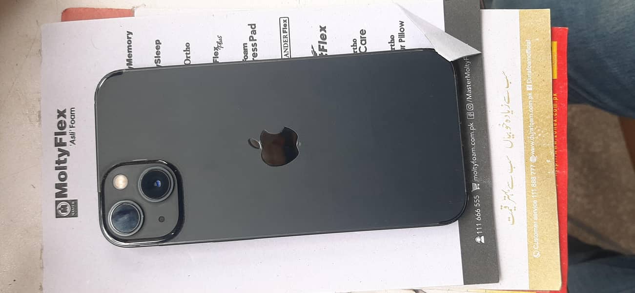Apple iPhone 13 0