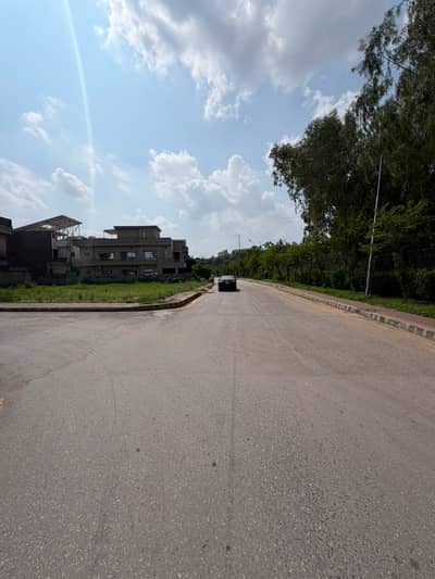 Highly-Desirable 10 Marla Residential Plot Available In Bahria Town Phase 3