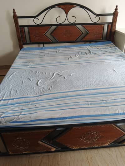 bed with mattress