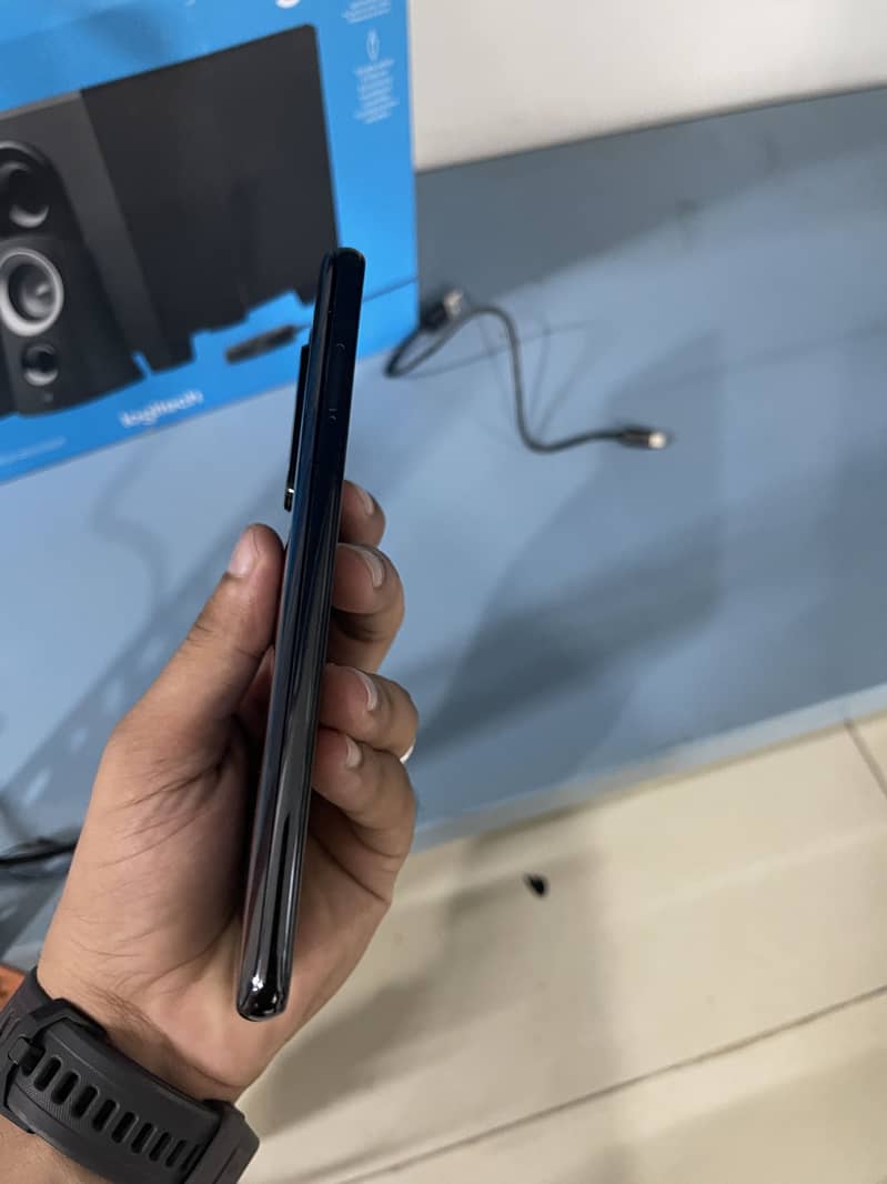 Xiaomi Redmi Note 8 Pro 3