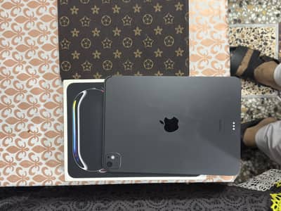 Ipad pro 11inch wifi M4