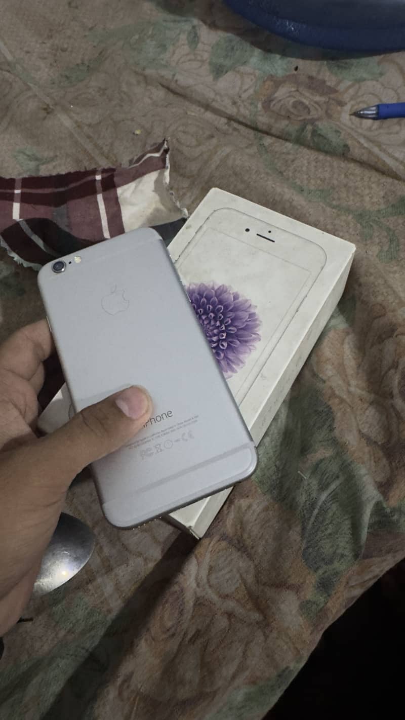 Apple iPhone 6 3