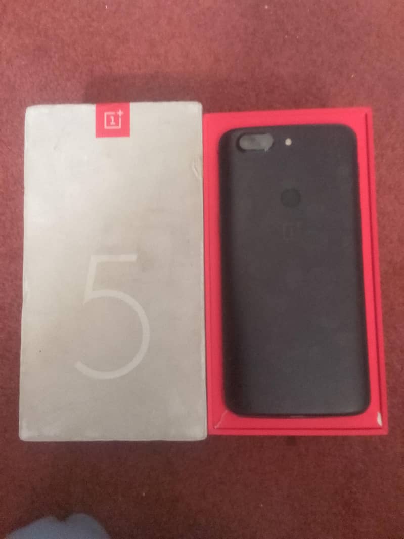 One Plus 5T 0