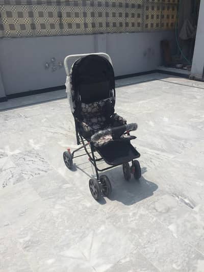 KIDS PRAM/STROLLER