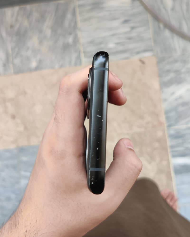 One Plus 9 Pro 5