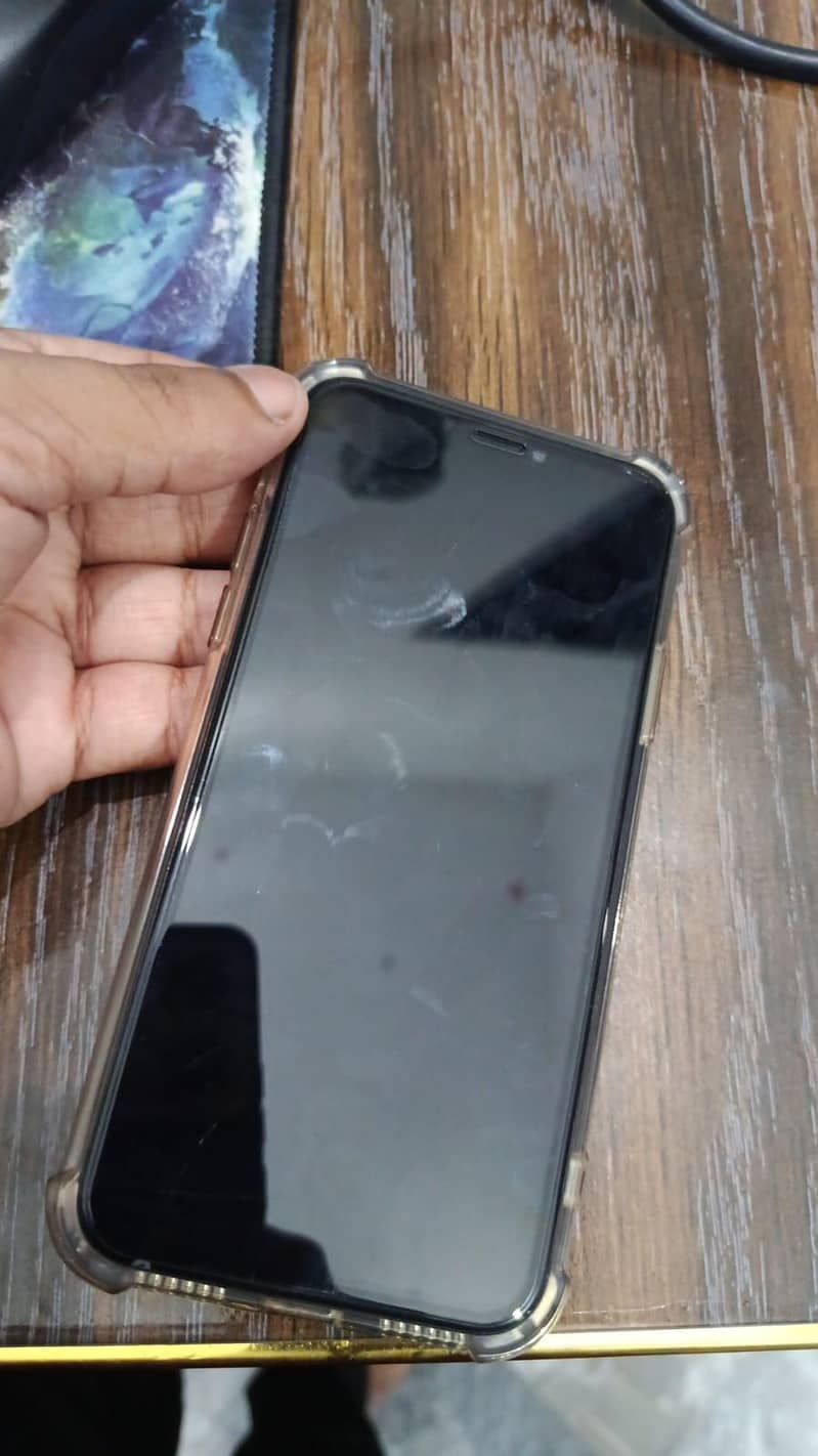 Apple iPhone X 1