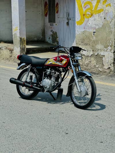 Honda 125 25 model attock nmber