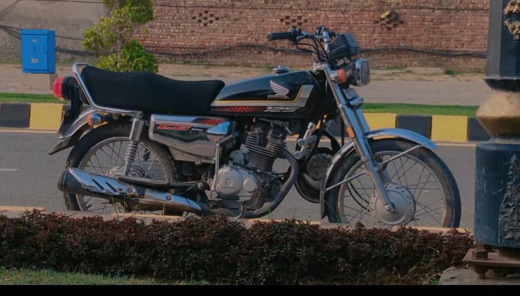 Excellent Condition 2