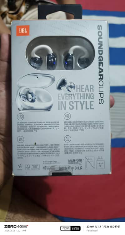 brand new JBL sound gear clips
