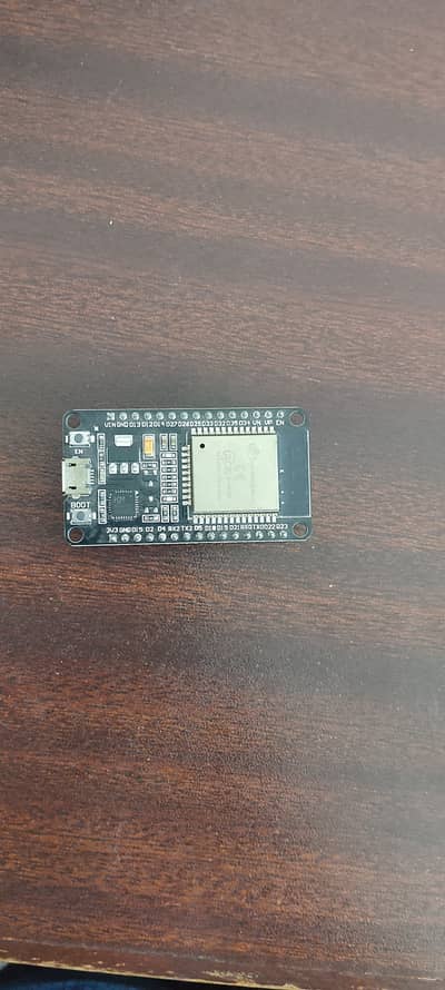 ESP 32 Wifi+ Bluetooth
