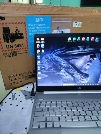 HP LAPTOP