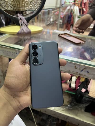 Tecno CAMON 40 Pro