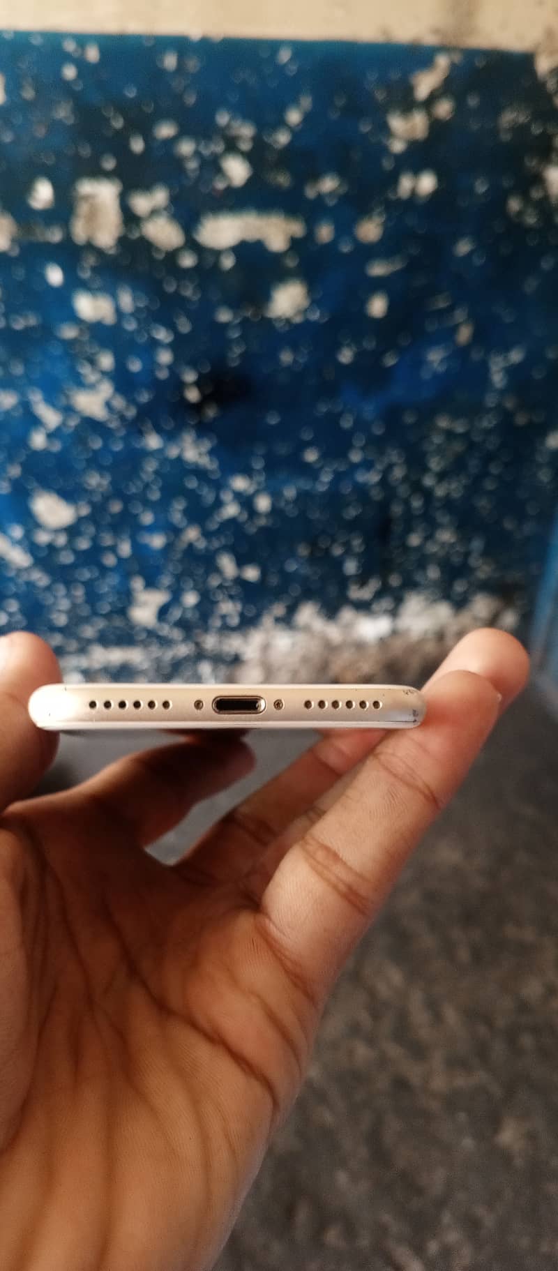 Apple iPhone 7 2