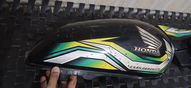 Honda cd 70 orignal fuel tank orignal tappy read add