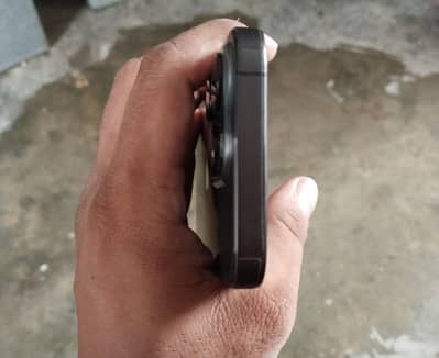Apple iPhone 15 Pro