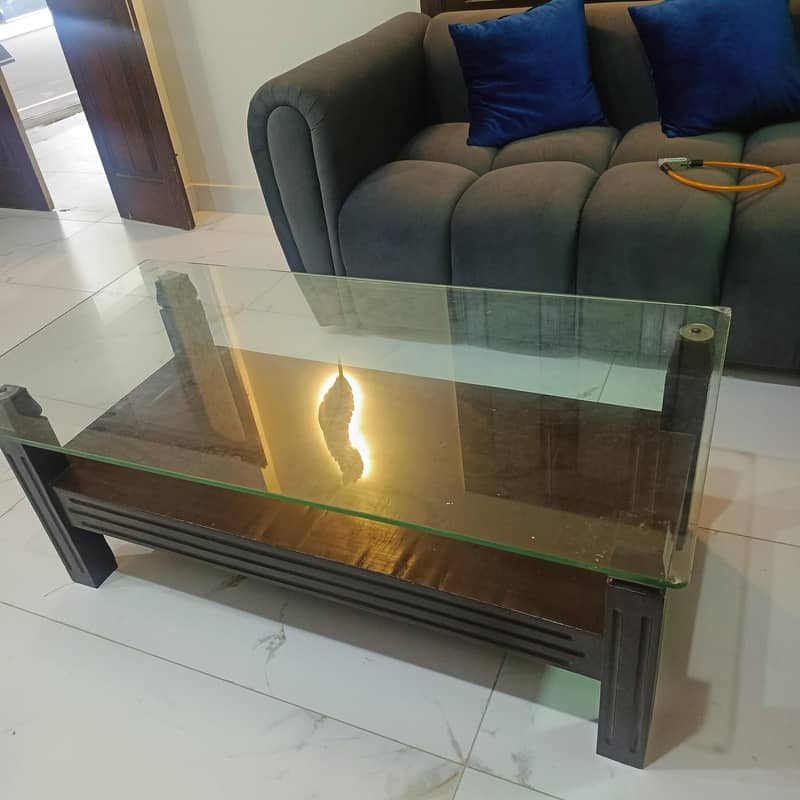 Tables, 3 Sets. 5