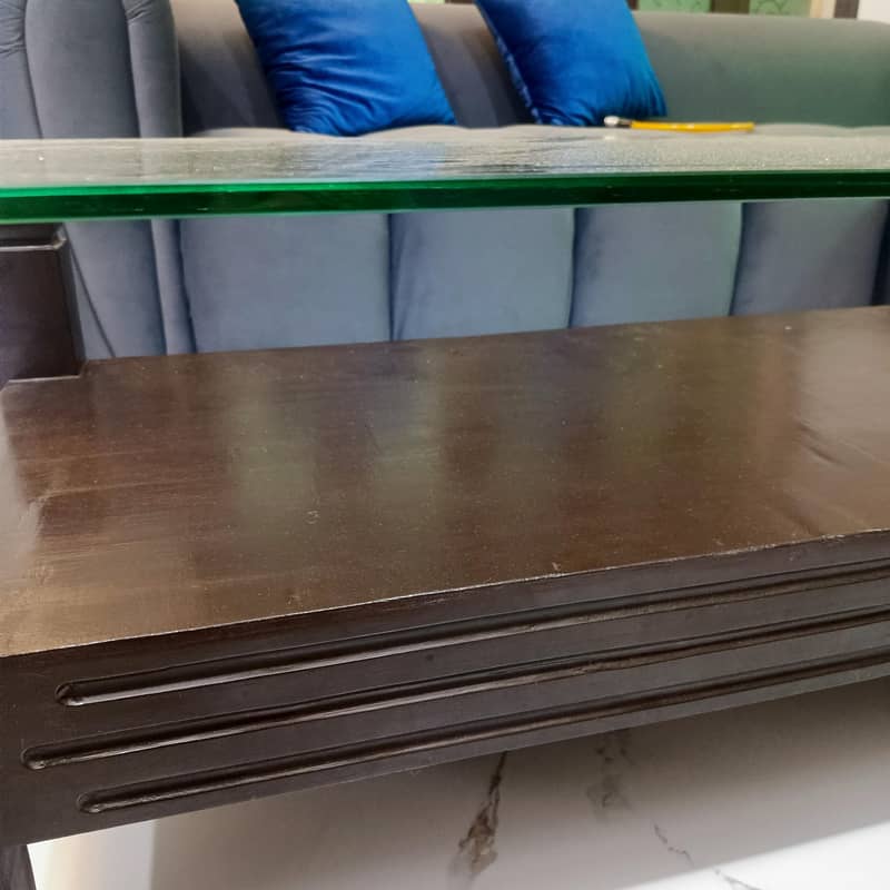 Tables, 3 Sets. 6