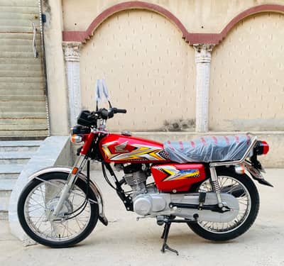 Honda CG125  2025Model total genuine 9000km use  best for2026