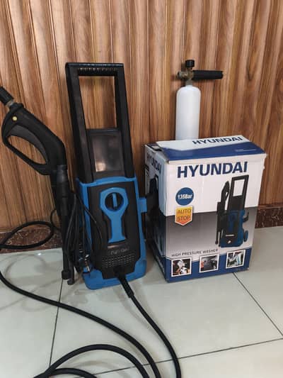Hyundai Pressure Washer with Foam Bottle 135 Bar