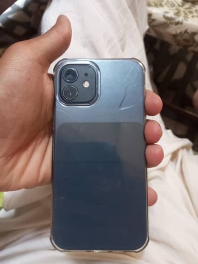 Apple iPhone 12