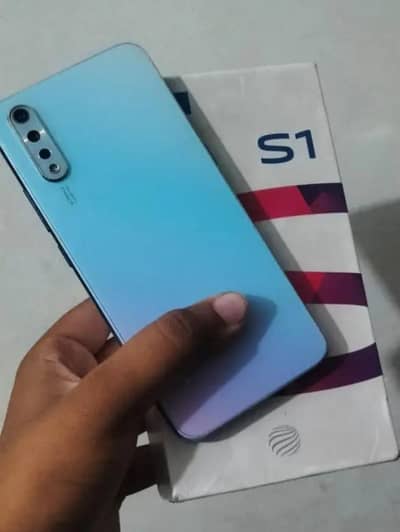 Vivo S1