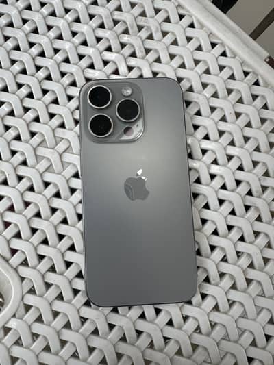 Apple iPhone 15 Pro