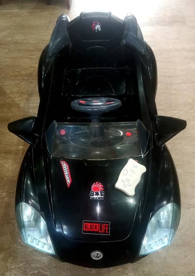 Kids baby Car Large size with Remotecontrol , (All ok) neat condition