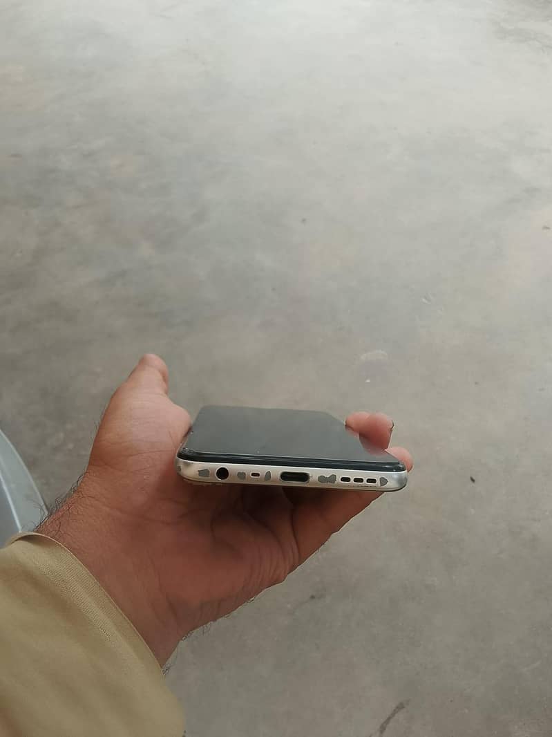 OPPO A54s 5