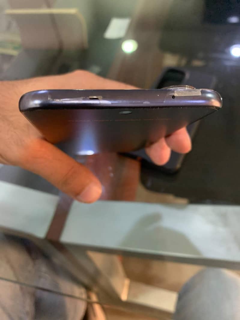 Spark 40 pro Plus 1