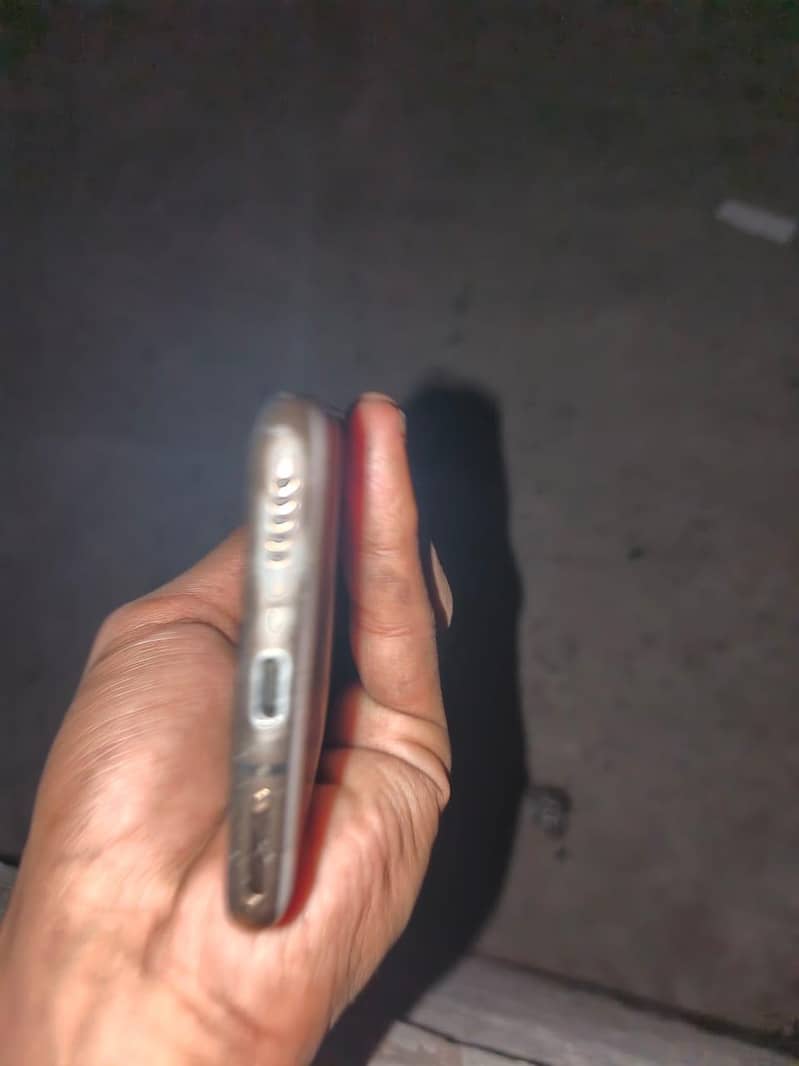 One Plus 7 Pro 4