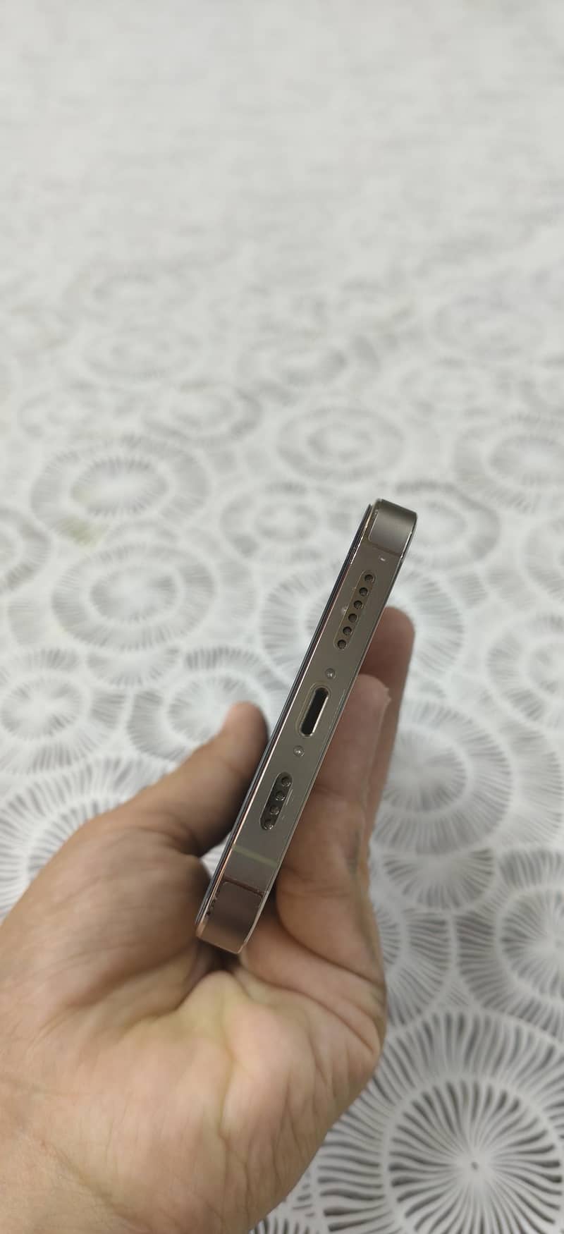 Apple iphone 14pro max 5