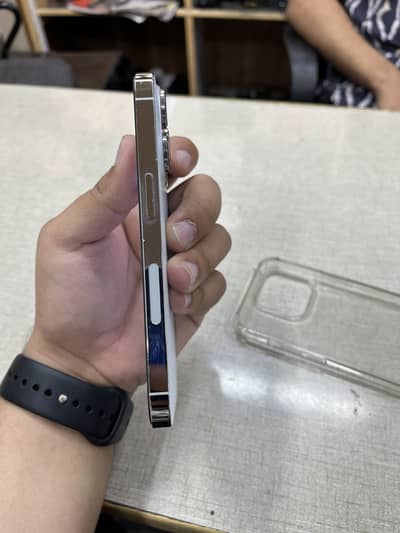 Apple iPhone 14 Pro