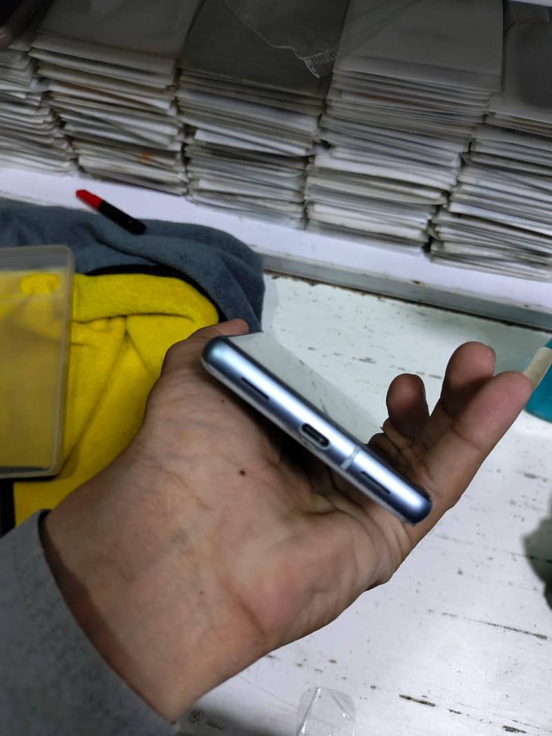 Google Pixel 7a 1