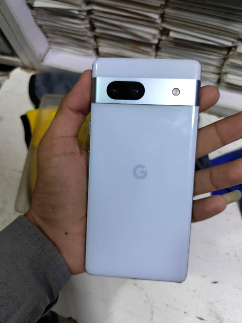Google Pixel 7a 4