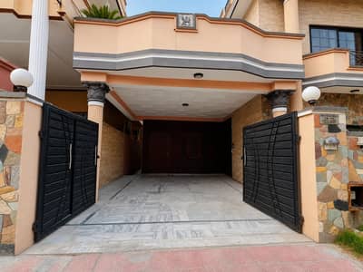 10 Marla [272] double unit Invester house for sale