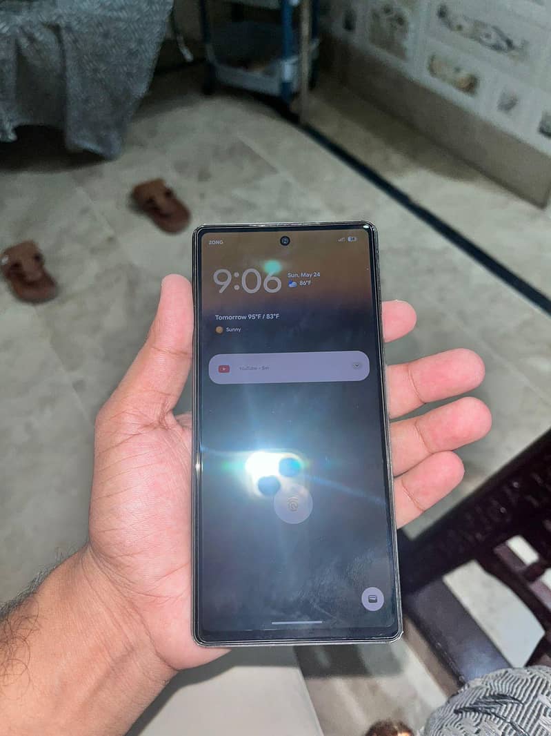Google Pixel 6a 1