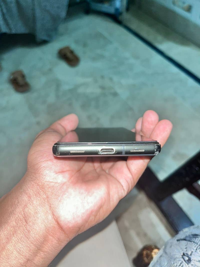 Google Pixel 6a 3