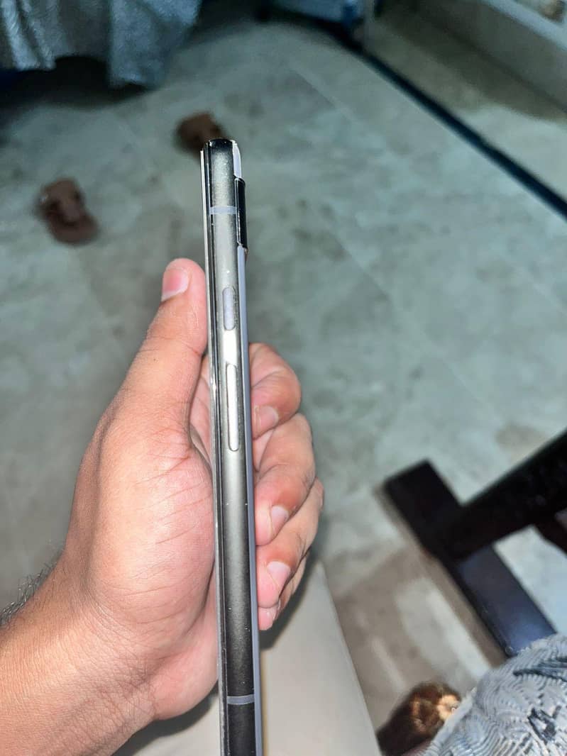 Google Pixel 6a 4