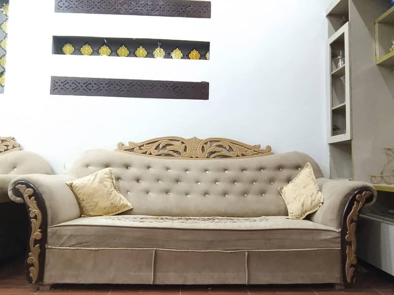 five seater sofa set 0
