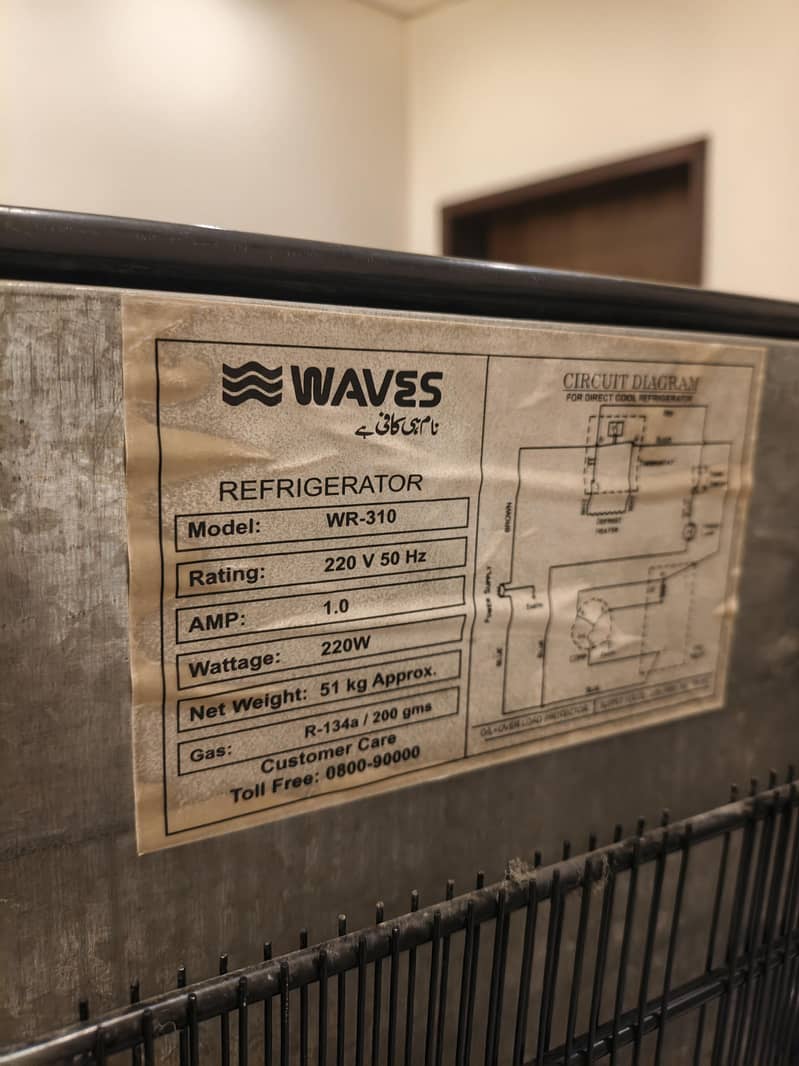 Waves Refrigerator 4
