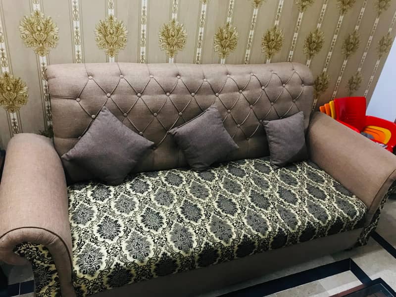 Sofa set 0