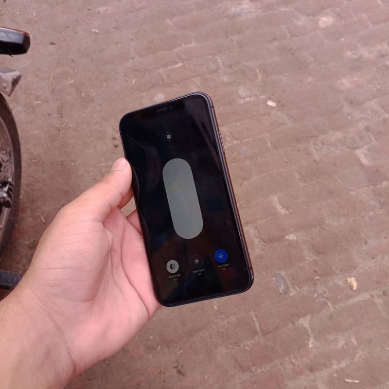Apple iPhone 11 1