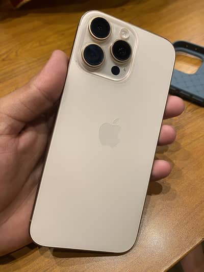 Apple iPhone 16 Pro Max jv