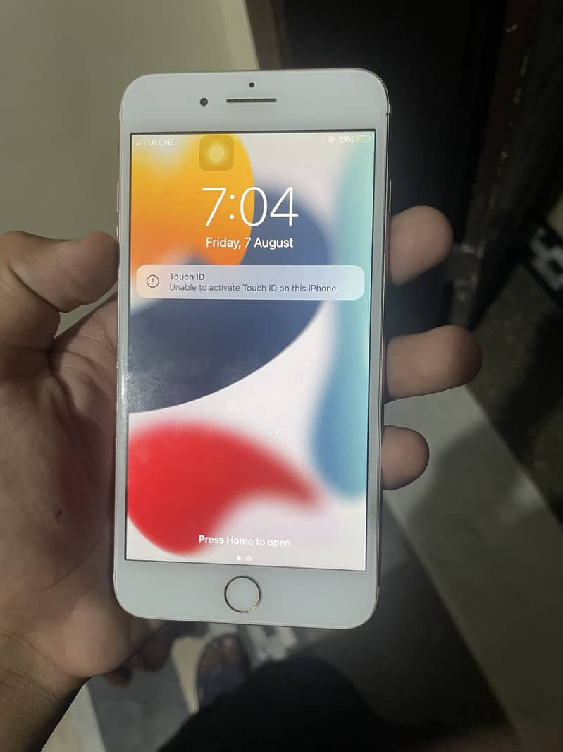 Apple iPhone 7 Plus 4