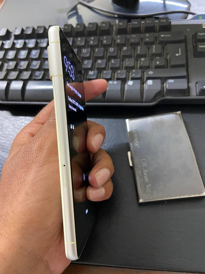 Google Pixel 7 6
