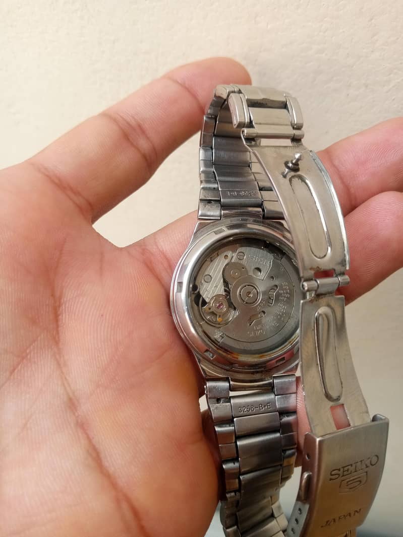 Seiko 5 2