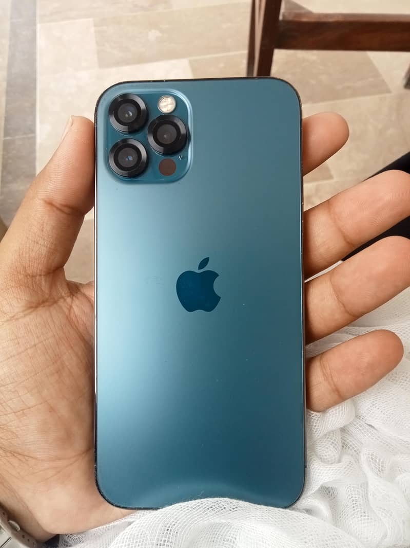 Apple iPhone 12 Pro 2