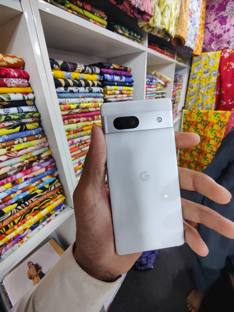 Google Pixel 7a 3