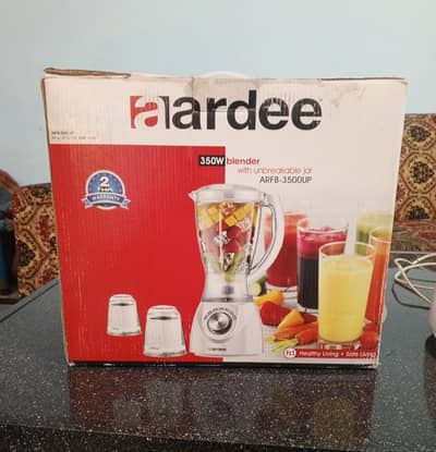 aardee blender in good condition